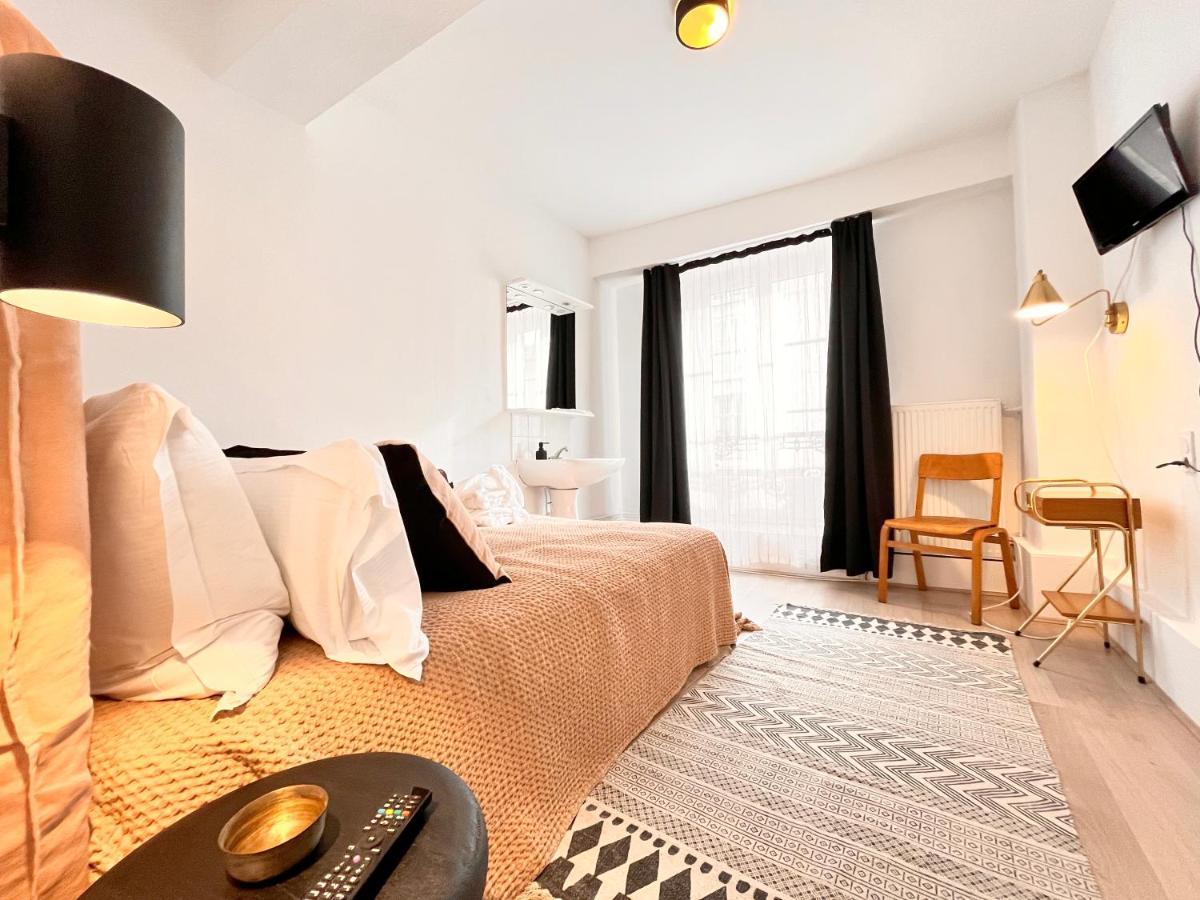 Hotel Du Commerce Cluny Zewnętrze zdjęcie