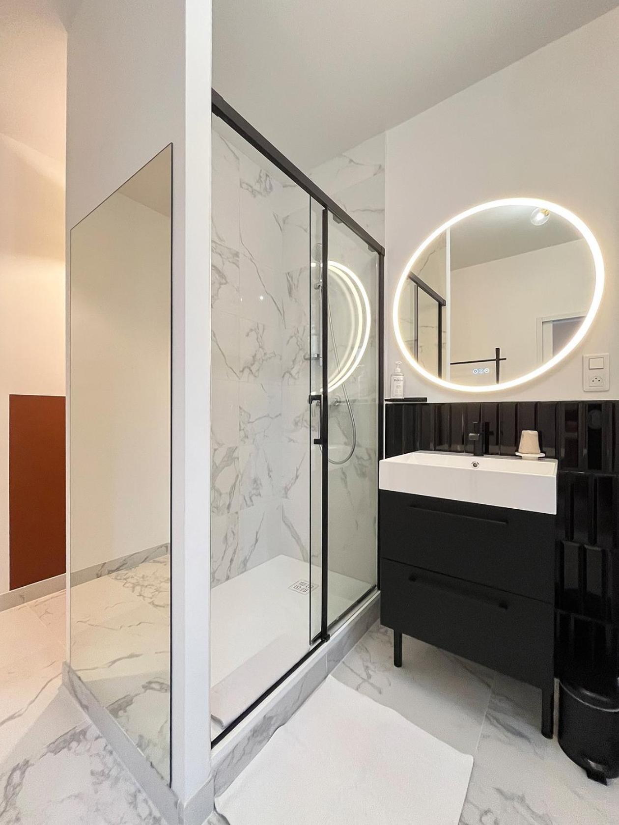 Hotel Du Commerce Cluny Zewnętrze zdjęcie